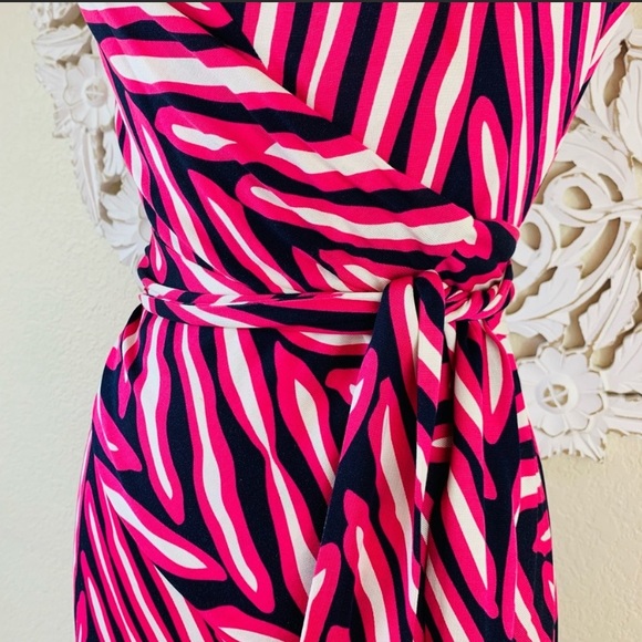 Diane Von Furstenberg Shina Silk Wrap Dress s4 - Picture 5 of 5